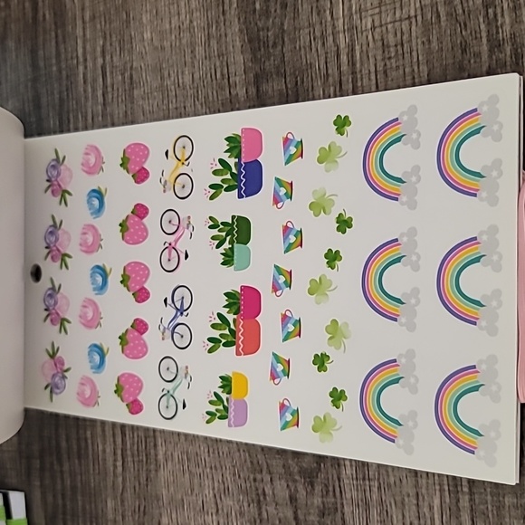 NWT Happy Planner Spring Sticker Book - Picture 10 of 17